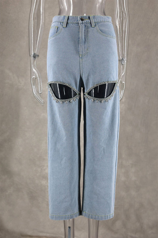 Jeans dam med hög midja och utskärningar med strass | Raka ben i ankellängd | Ljusblå och urtvättad