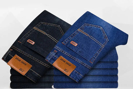 Jeans herr med rak passform och stretch | Slank benlinje | Femficksmodell med dekorsömmar på bakfickorna