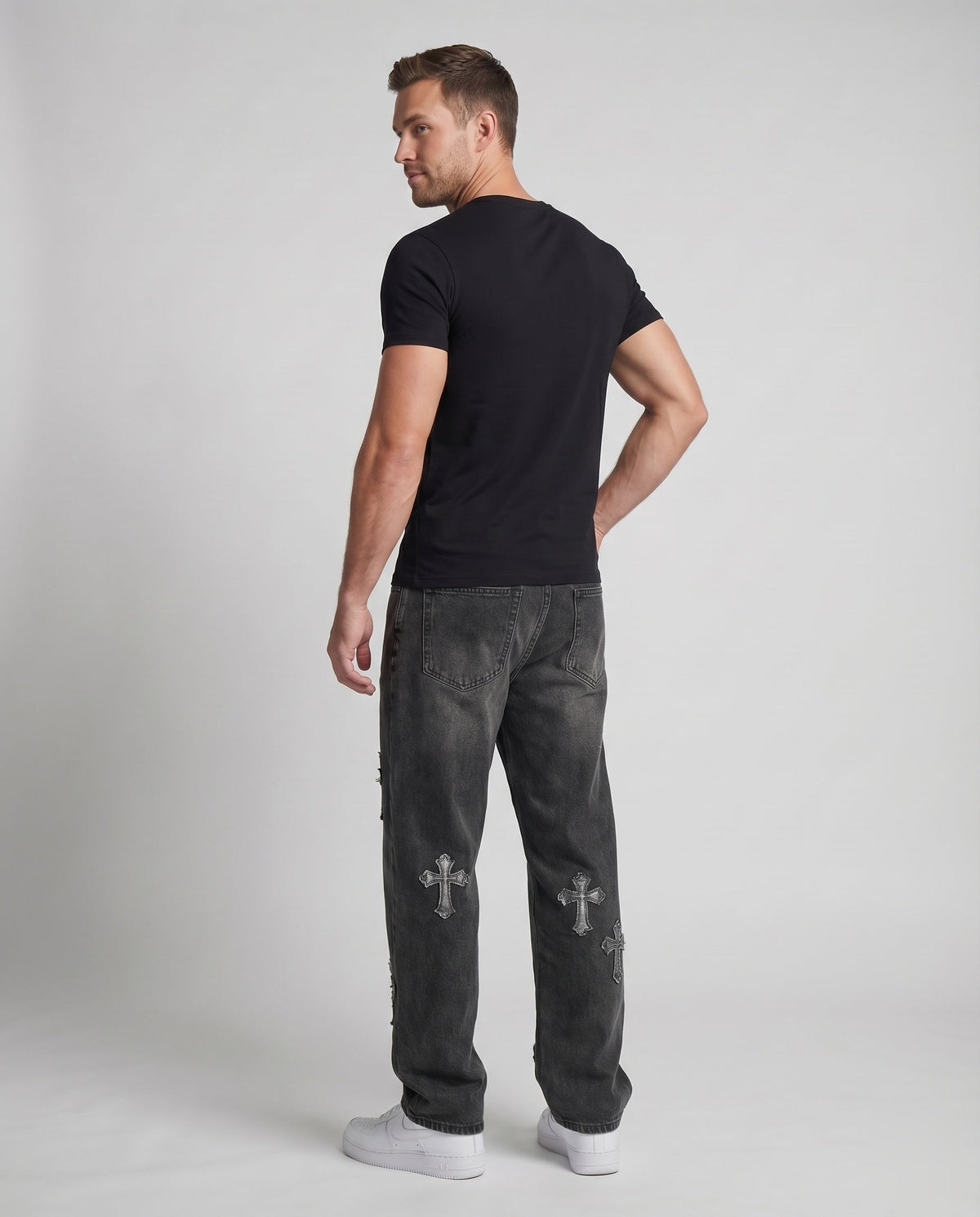 Vida jeans herr med korsapplikationer och låg gren