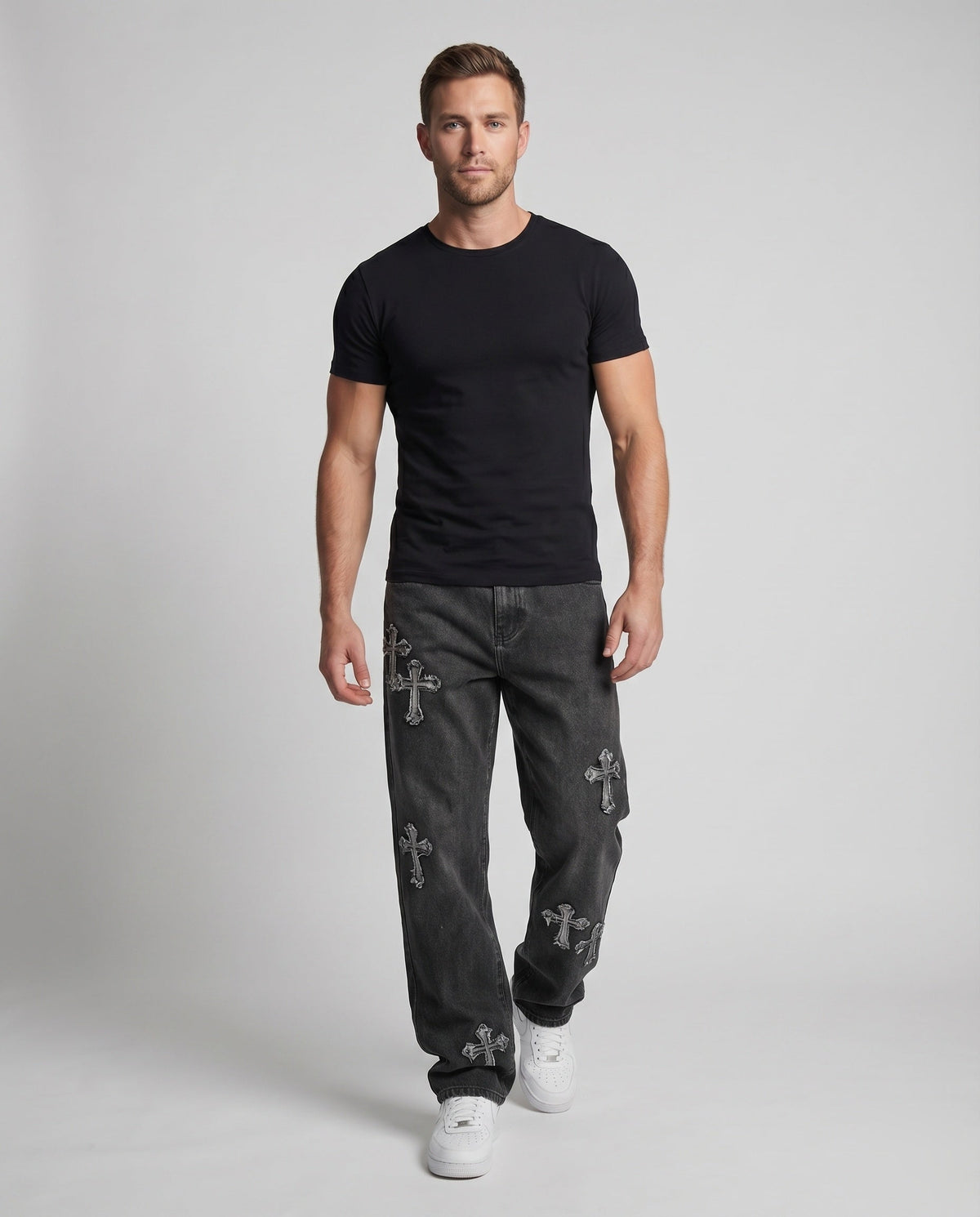Vida jeans herr med korsapplikationer och låg gren