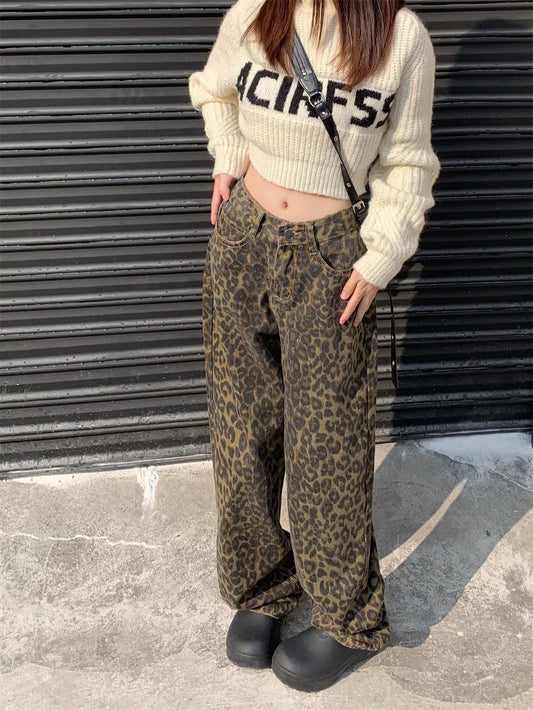 Jeans dam med leopardmönster | Vida raka ben | Hög midja | Lång och avslappnad passform