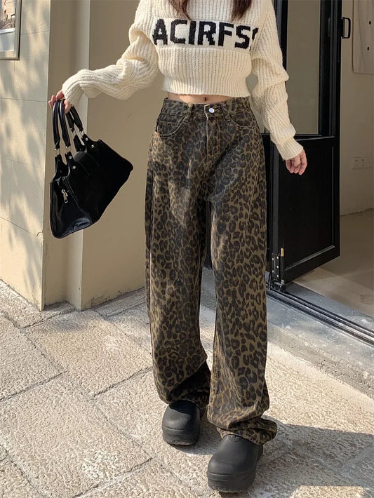 Jeans dam med leopardmönster | Vida raka ben | Hög midja | Lång och avslappnad passform