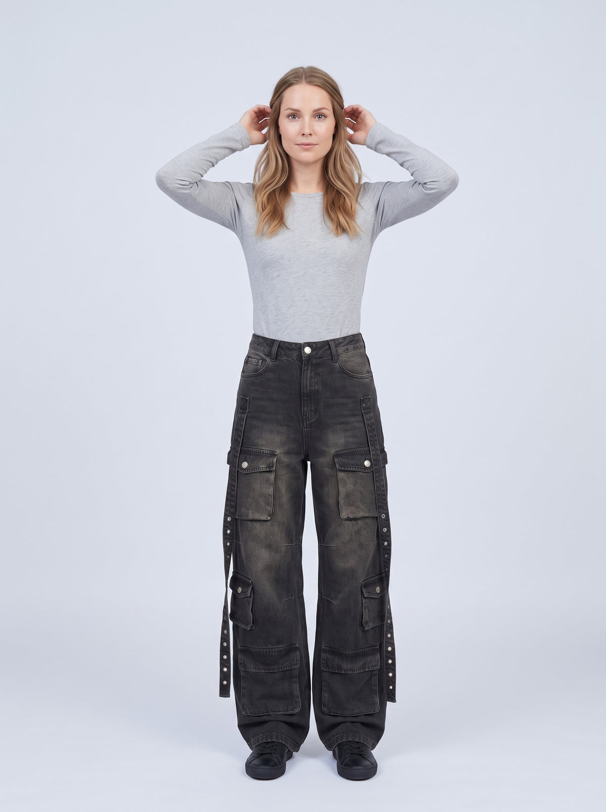 Baggy cargojeans dam med avtagbara sidoremmar