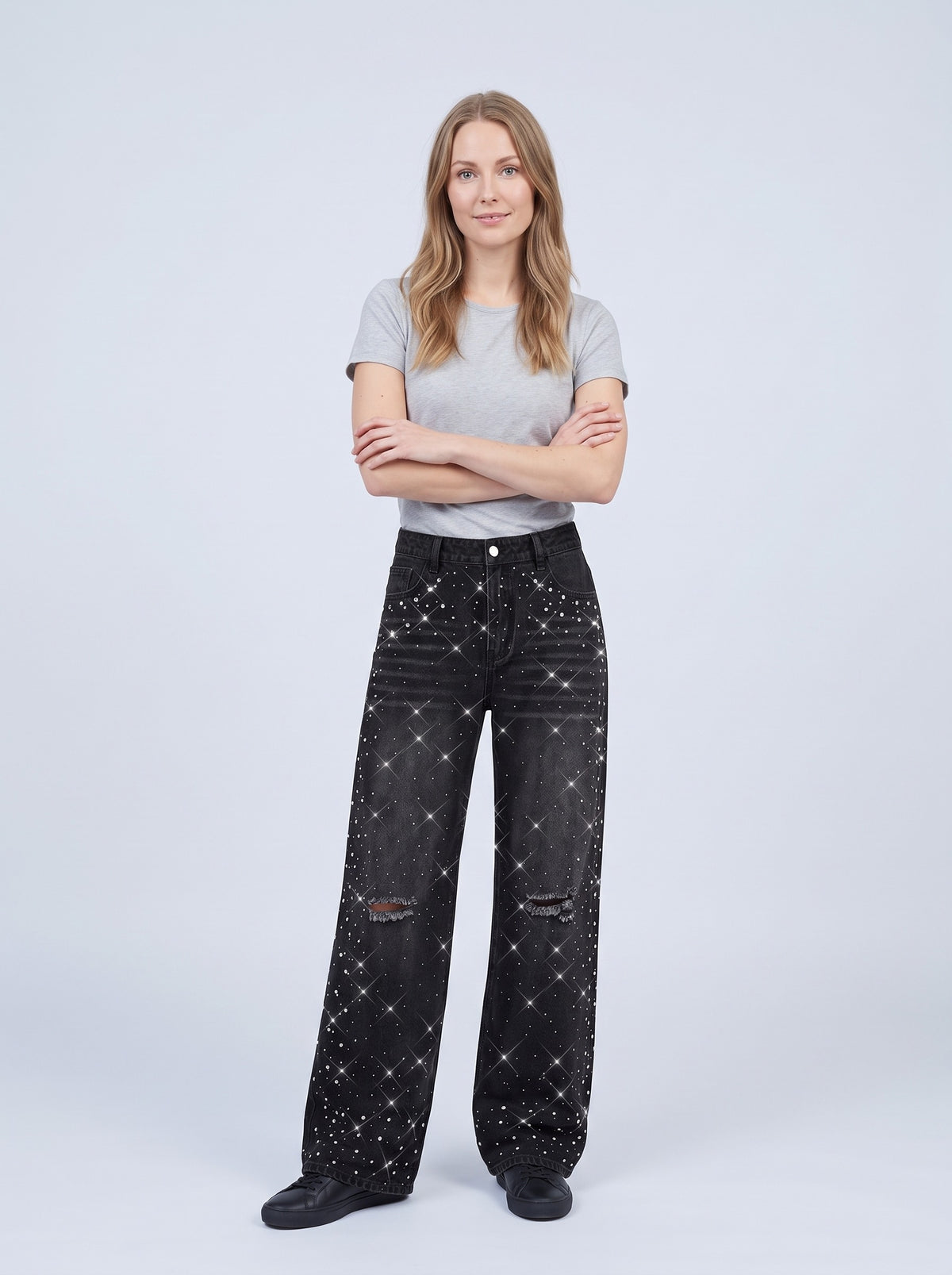 Svarta vida jeans dam med strass och revor